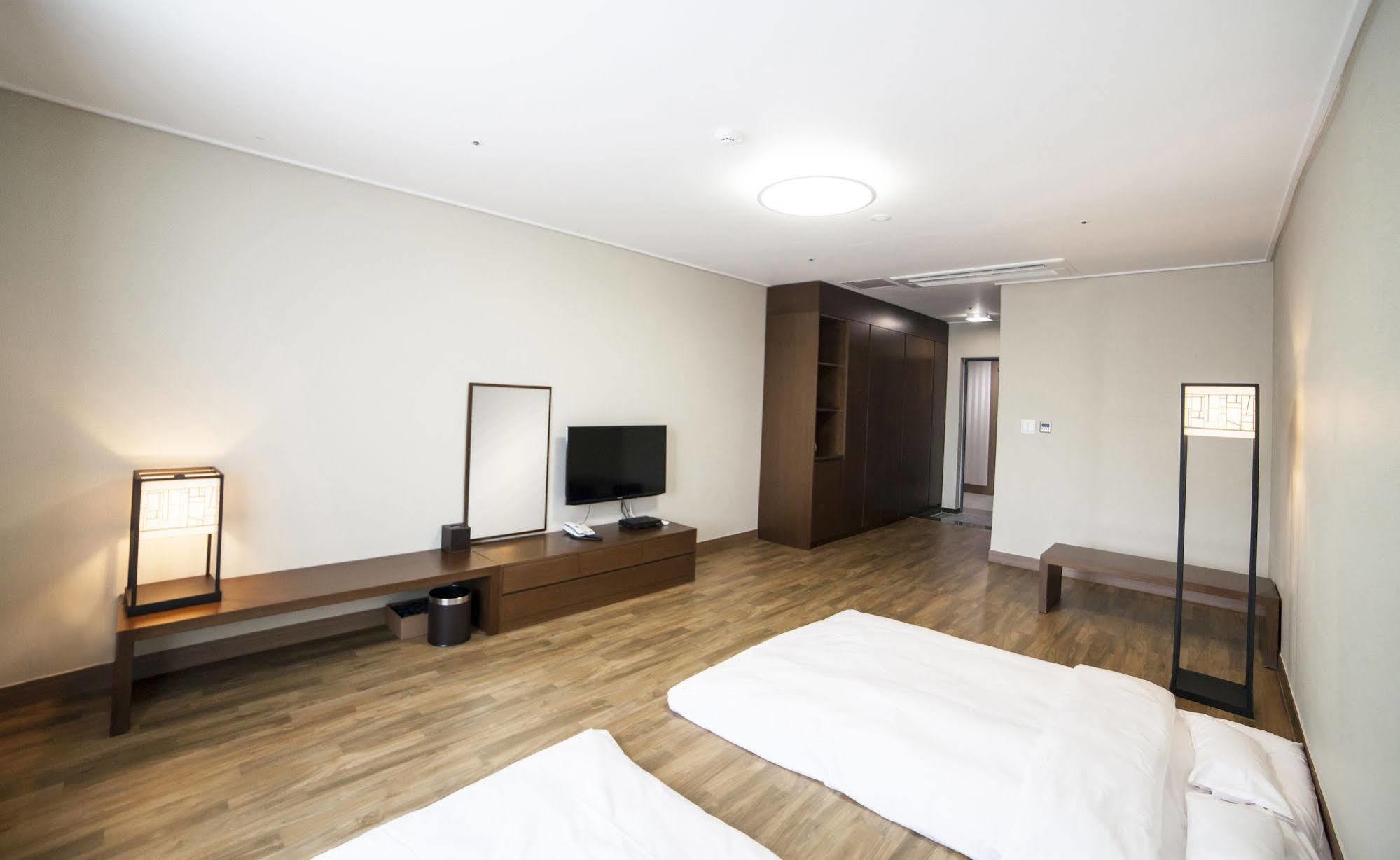 Dongwon Youthhostel Tongyeong Luaran gambar